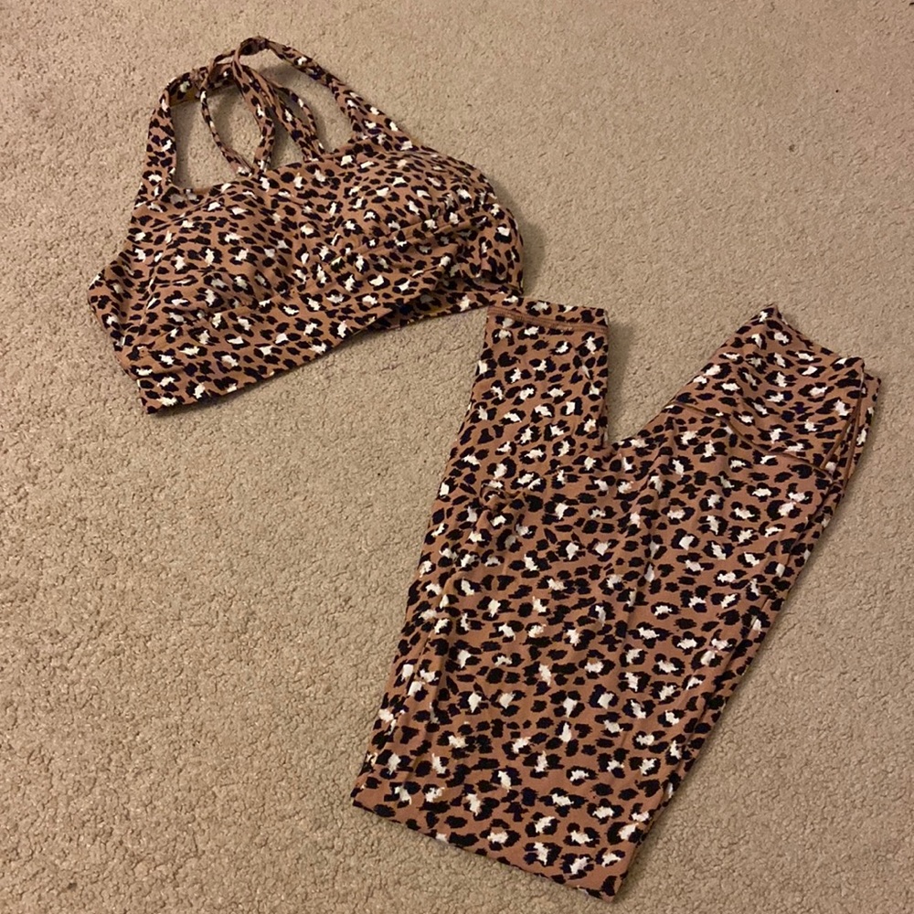 Aerie yoga set